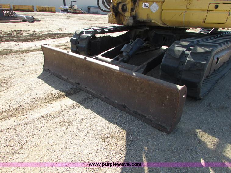 image for item I6573 Komatsu PC40MRX compact excavator