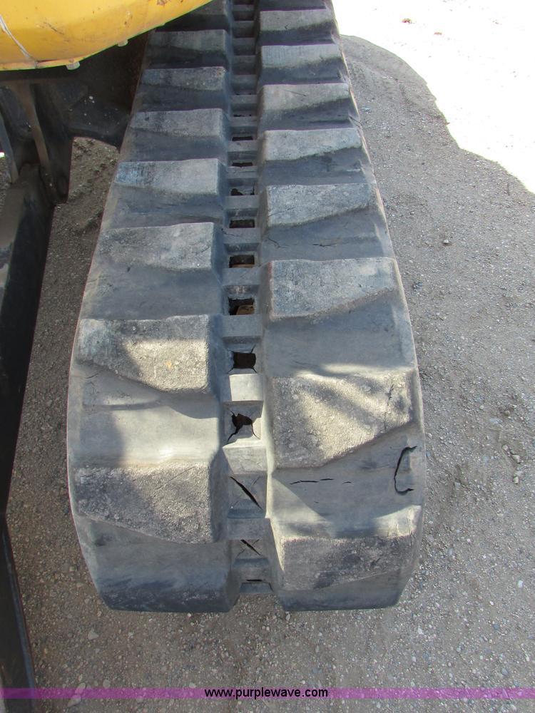 image for item I6573 Komatsu PC40MRX compact excavator