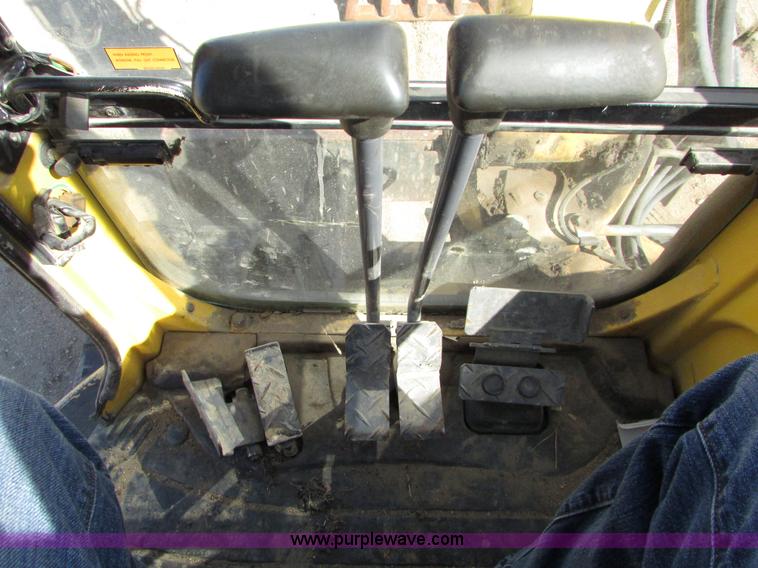 image for item I6573 Komatsu PC40MRX compact excavator