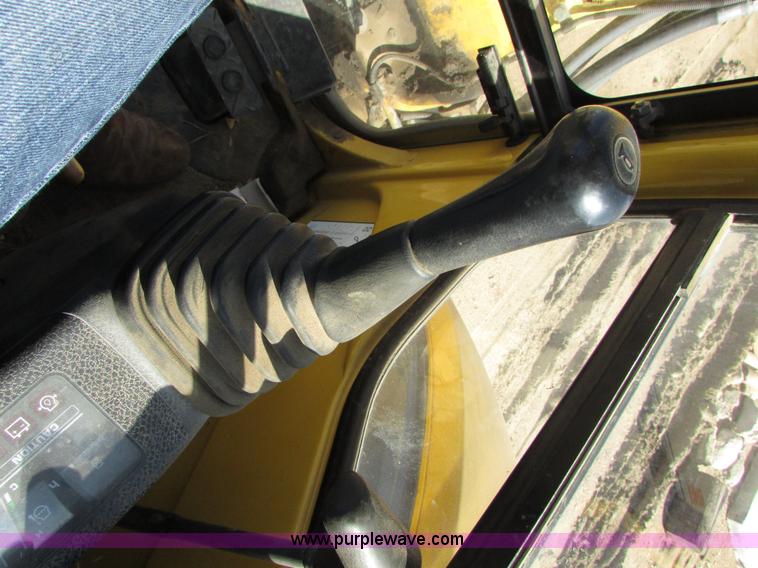 image for item I6573 Komatsu PC40MRX compact excavator