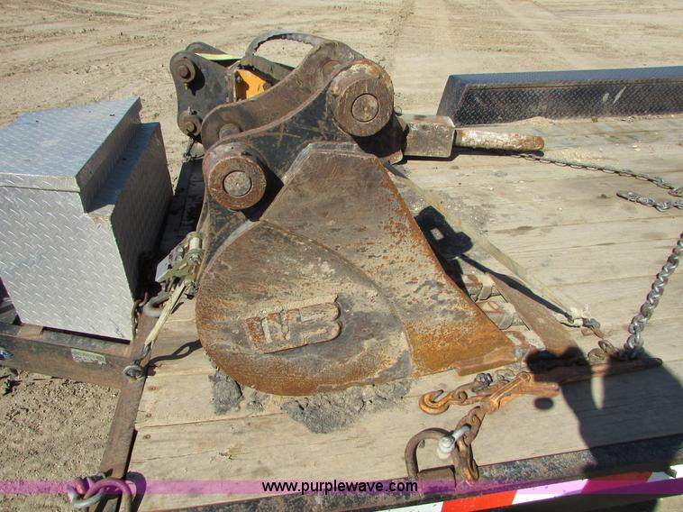 image for item I6573 Komatsu PC40MRX compact excavator