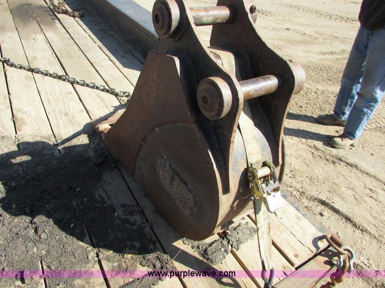 image for item I6573 Komatsu PC40MRX compact excavator