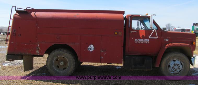 image for item J3253 1984 GMC 6000 fuel truck