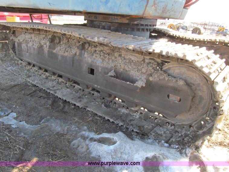 image for item J3256 Bantam C451 excavator with electromagnet