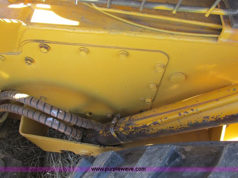 image for item K2053 Owatonna 345 skid steer