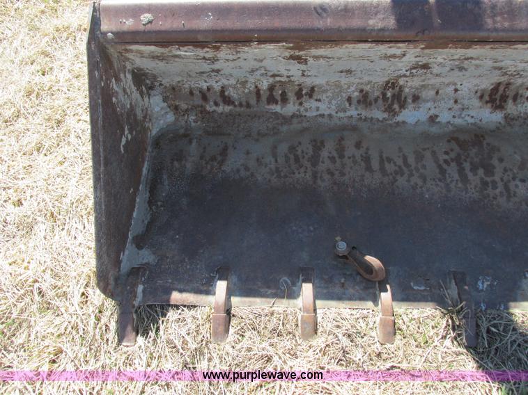 image for item K2053 Owatonna 345 skid steer