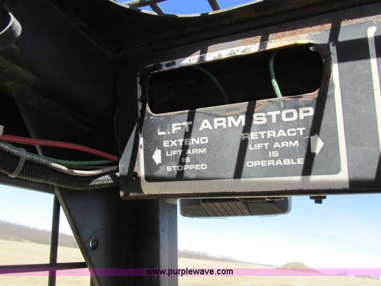 image for item K2053 Owatonna 345 skid steer