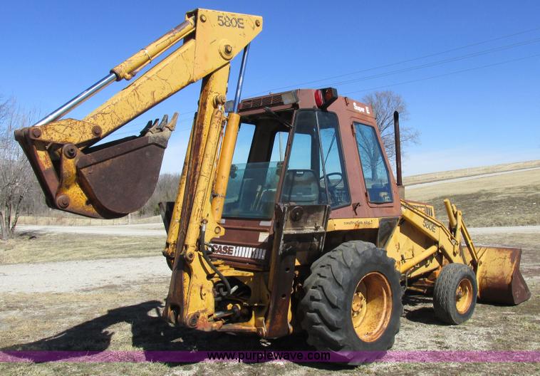 image for item K2055 1986 Case 580E backhoe