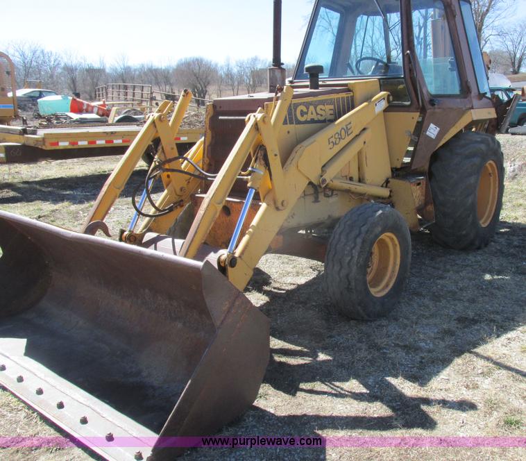 image for item K2055 1986 Case 580E backhoe