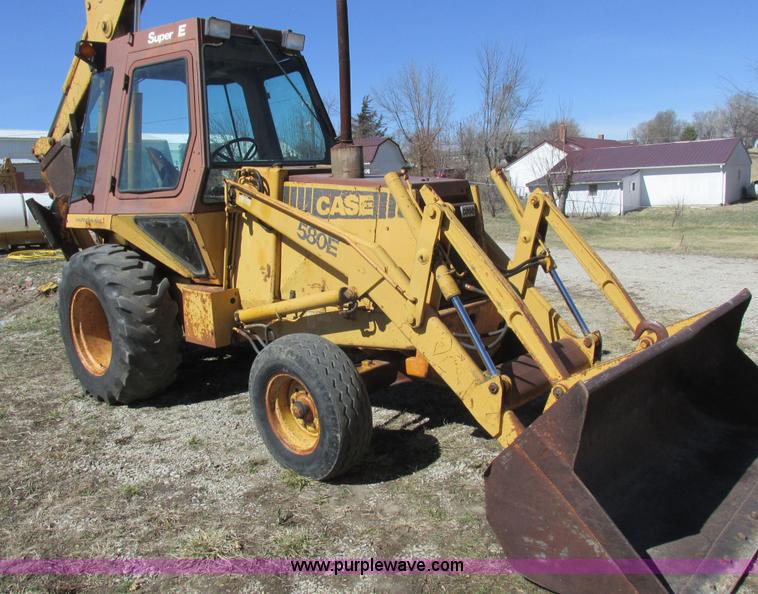 image for item K2055 1986 Case 580E backhoe