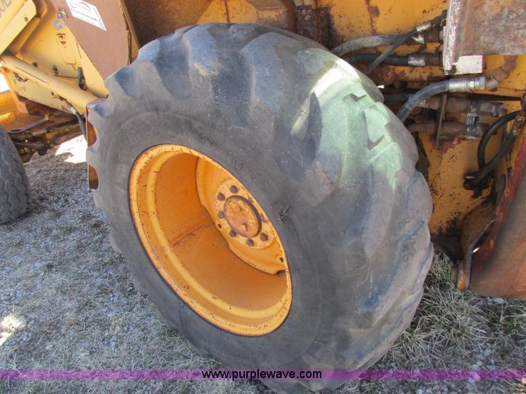 image for item K2055 1986 Case 580E backhoe