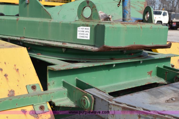 image for item K2370 1998 Viper 122 screen plant