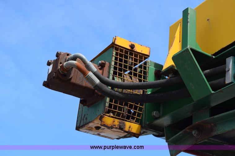 image for item K2370 1998 Viper 122 screen plant