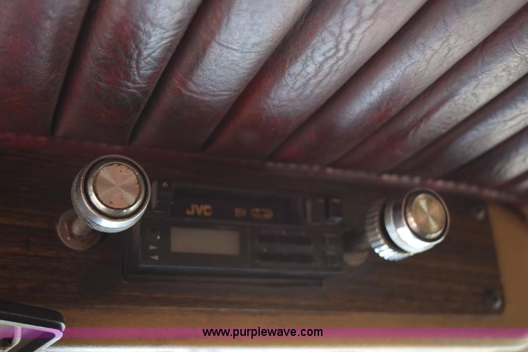 image for item K2376 1986 Kenworth C500 roll off truck