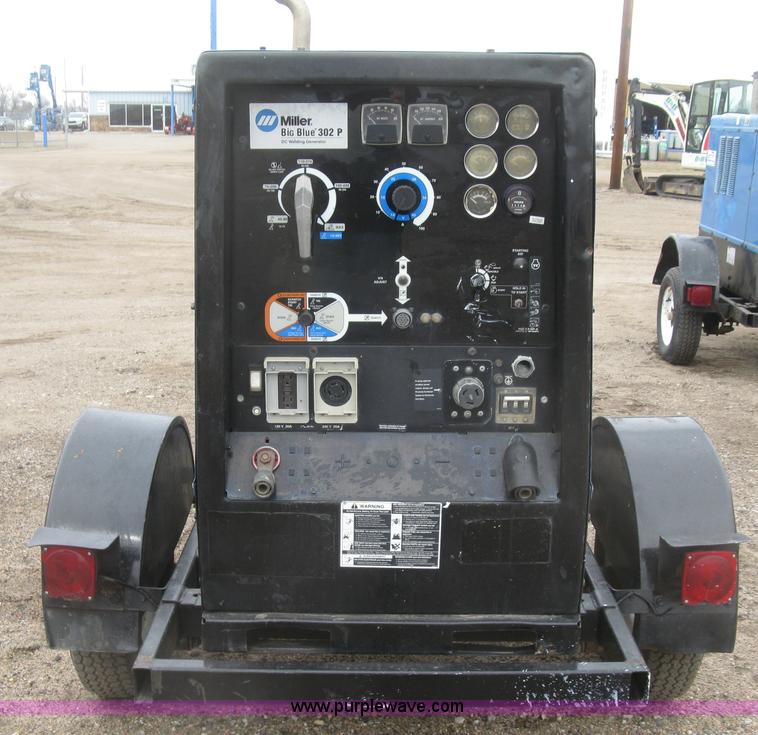 image for item K2960 2003 Miller Big Blue 302P welder/generator