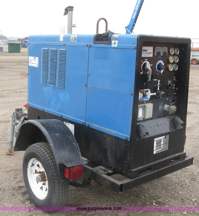 image for item K2961 2003 Miller Big Blue 302P DC welder/generator