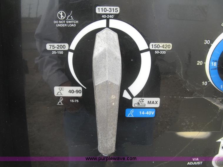 image for item K2961 2003 Miller Big Blue 302P DC welder/generator