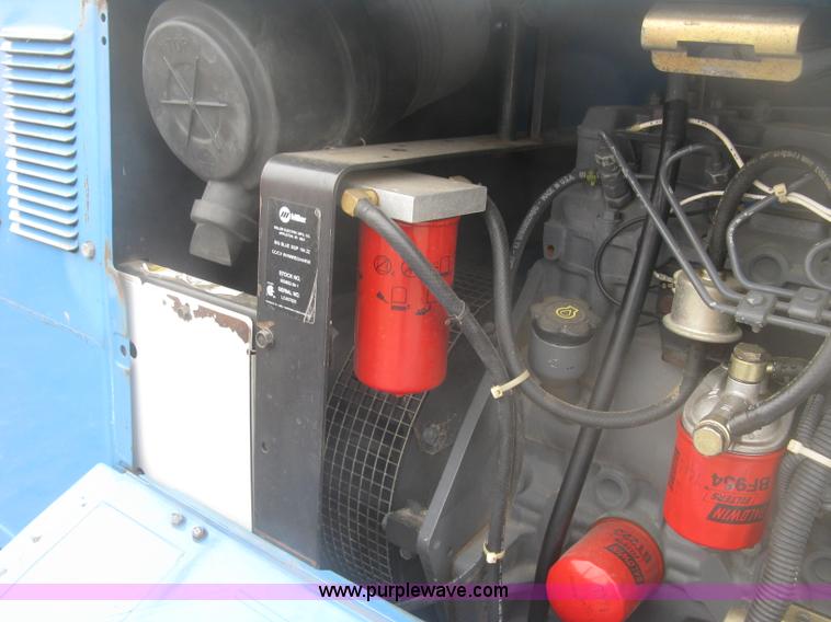 image for item K2961 2003 Miller Big Blue 302P DC welder/generator