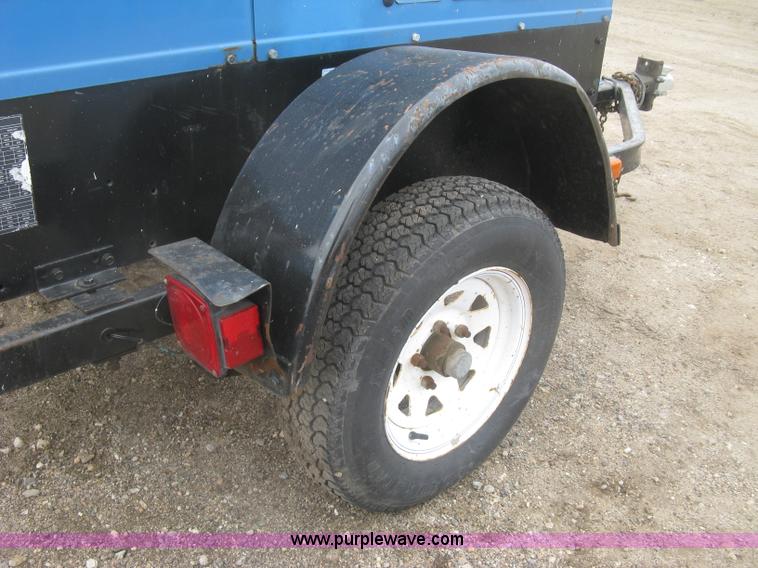 image for item K2961 2003 Miller Big Blue 302P DC welder/generator