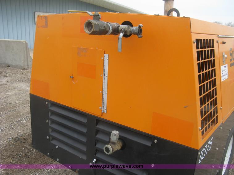 image for item K2962 2010 Sullivan Palatek D375 air compressor