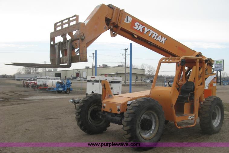 image for item K2963 2001 JLG 8042 Legacy Series telehandler