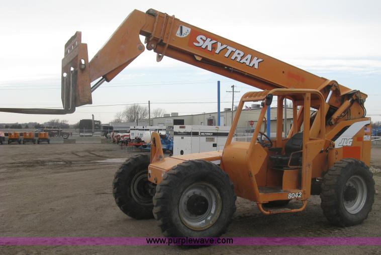 image for item K2963 2001 JLG 8042 Legacy Series telehandler