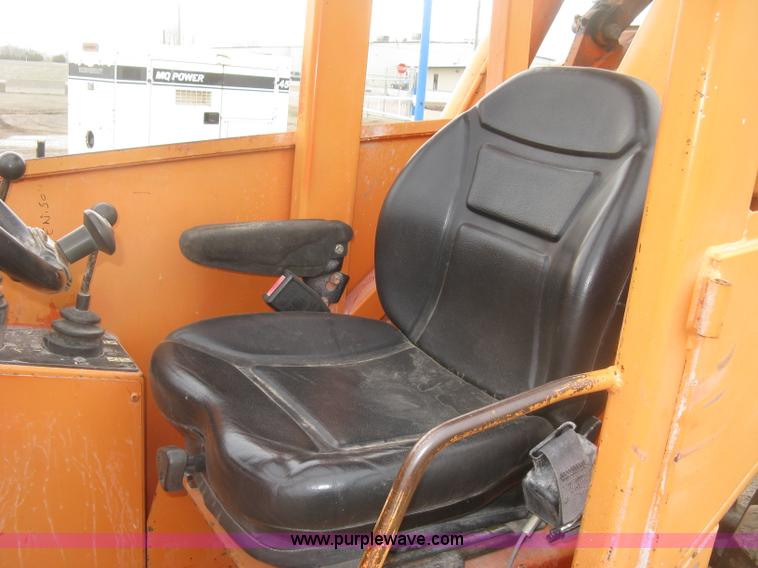 image for item K2963 2001 JLG 8042 Legacy Series telehandler