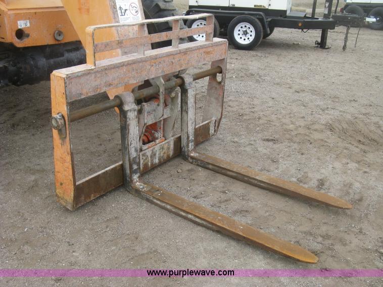 image for item K2963 2001 JLG 8042 Legacy Series telehandler