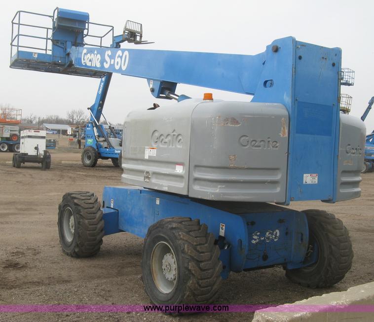 image for item K2964 2001 Genie S-60 boom lift