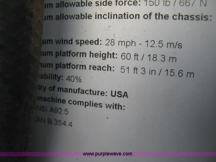 image for item K2964 2001 Genie S-60 boom lift