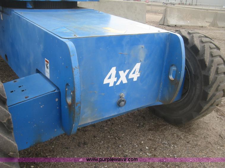 image for item K2964 2001 Genie S-60 boom lift