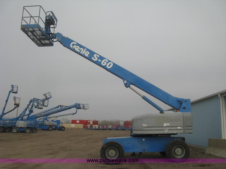 image for item K2964 2001 Genie S-60 boom lift