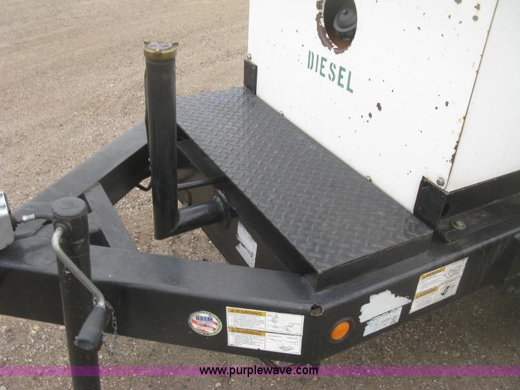 image for item K2965 2006 MQ Whisperwatt 45 generator