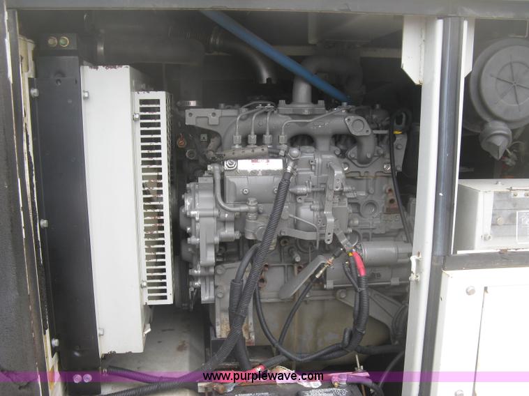 image for item K2965 2006 MQ Whisperwatt 45 generator