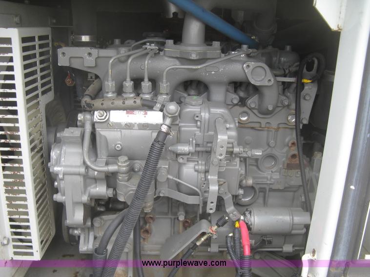 image for item K2965 2006 MQ Whisperwatt 45 generator