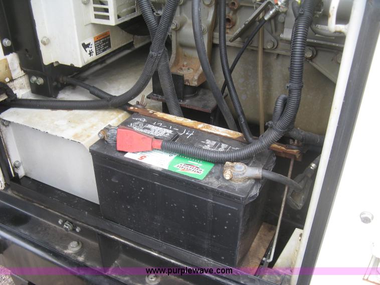 image for item K2966 2006 MQ Whisperwatt 45 generator