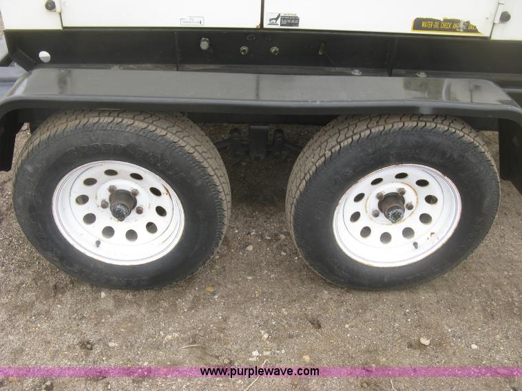 image for item K2966 2006 MQ Whisperwatt 45 generator