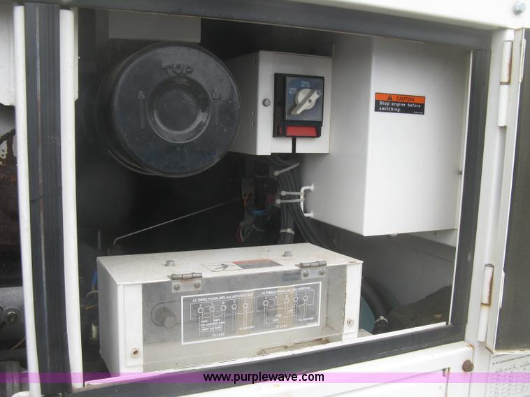 image for item K2967 2003 MQ Whisperwatt 45 generator