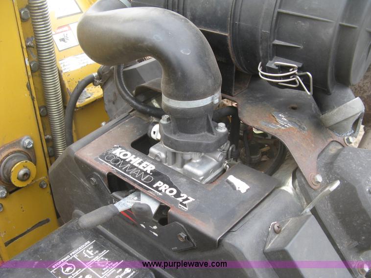 image for item K2969 2005 Vermeer BC600XL wood chipper