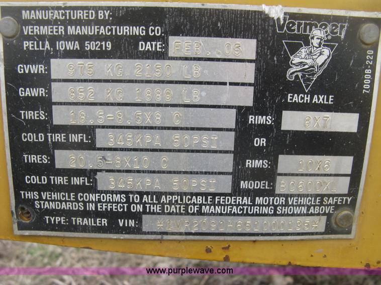 image for item K2969 2005 Vermeer BC600XL wood chipper