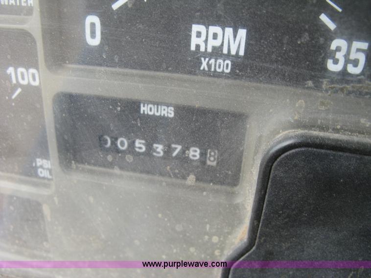 image for item K2984 1998 International 4700 service truck