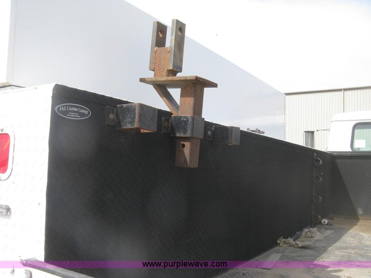 image for item K2984 1998 International 4700 service truck