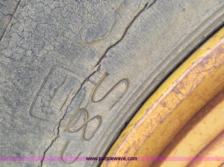 image for item K5534 1986 Komatsu WA450-1 wheel loader