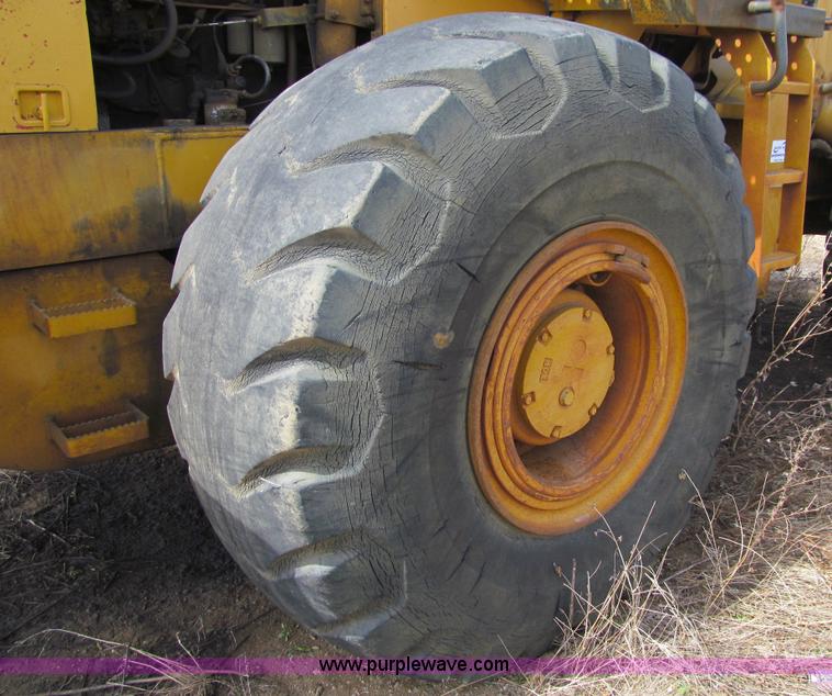 image for item K5534 1986 Komatsu WA450-1 wheel loader
