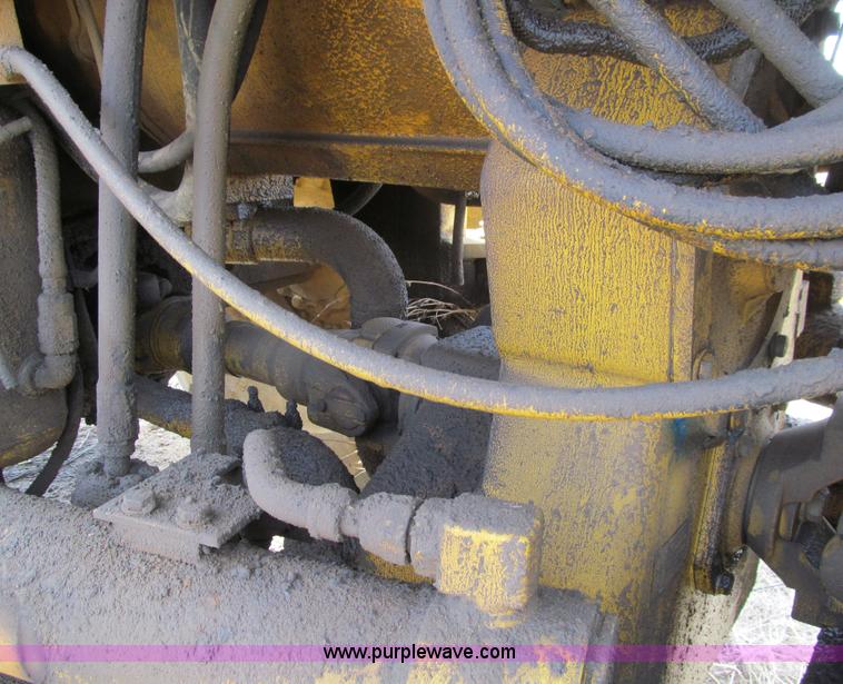 image for item K5534 1986 Komatsu WA450-1 wheel loader