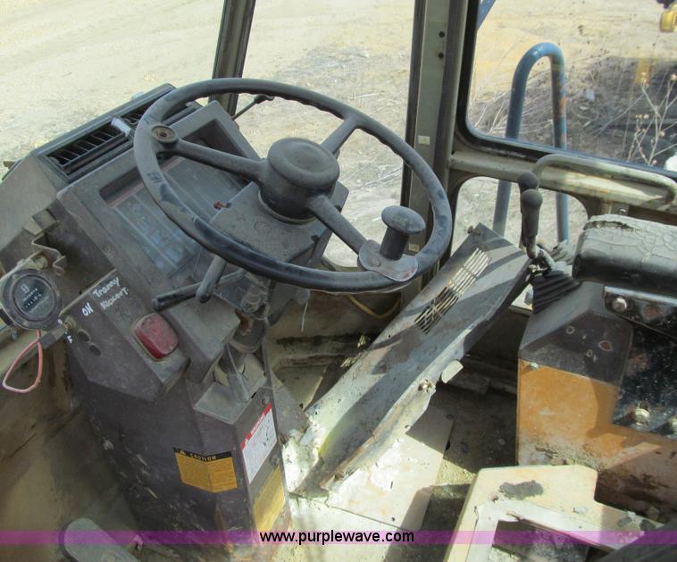 image for item K5534 1986 Komatsu WA450-1 wheel loader