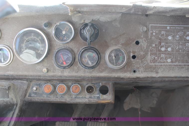 image for item K7134 1980 Caterpillar 769C rock haul truck