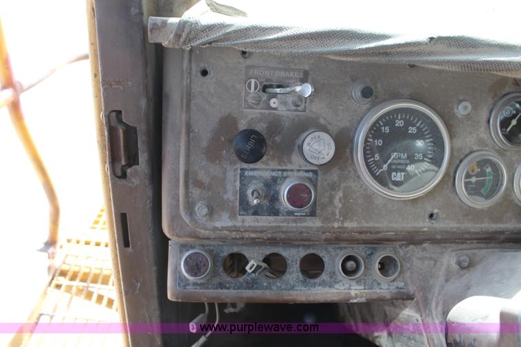 image for item K7134 1980 Caterpillar 769C rock haul truck