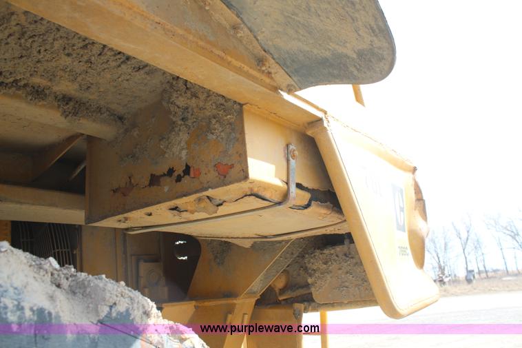 image for item K7134 1980 Caterpillar 769C rock haul truck