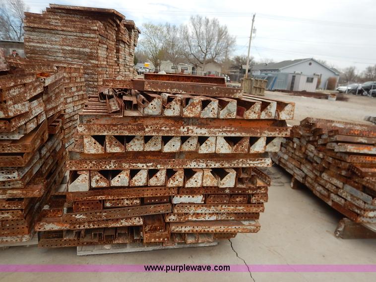 image for item K7302 Assorted Efco concrete forms